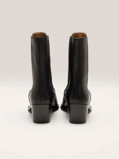 FLATTERED Sandra Boots