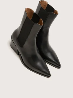 FLATTERED Sandra Boots