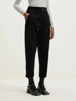 NICHOLSON & NICHOLSON Sand Boyfriend Corduroy Broek